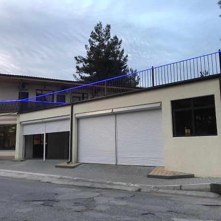 Cafe-Hotel Assir Pizunda Eksteriør bilde